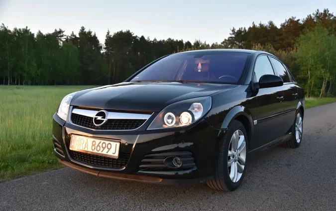 opel Opel Vectra cena 12500 przebieg: 190000, rok produkcji 2007 z Radom